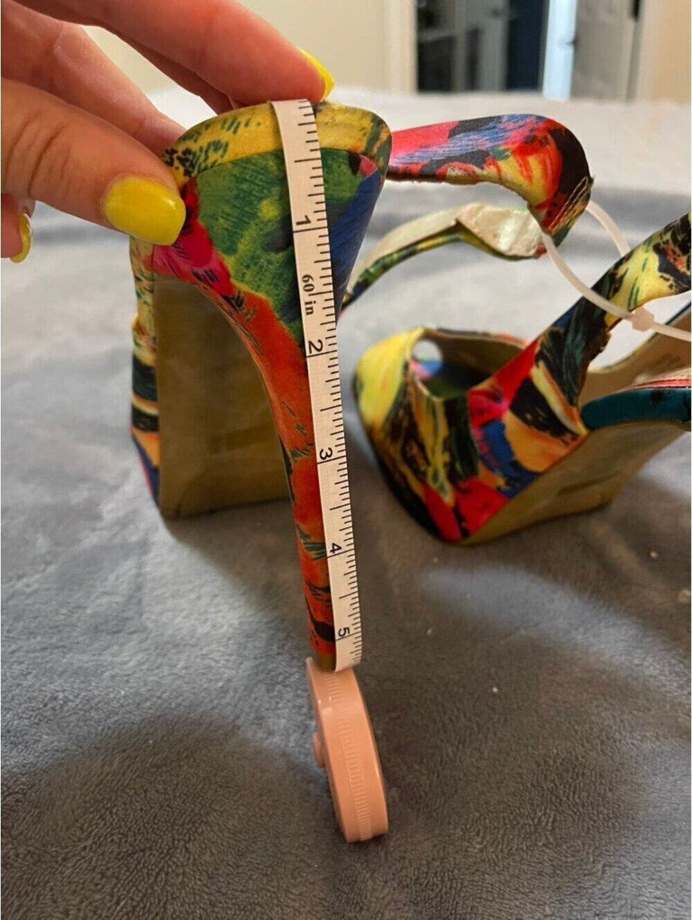 G by Guess | Women's Sz 10 | Guess Multicolor Slingback Peep-Toe Heels - Picture 7 of 10
